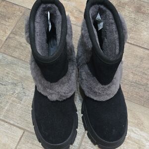 UGG Black Boots with Gray Fur Trim